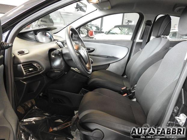 LANCIA - Ypsilon - 1.2 69 CV 5 porte Elefantino