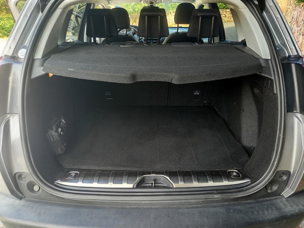 Peugeot 2008 BlueHDi 100 S&S Allure
