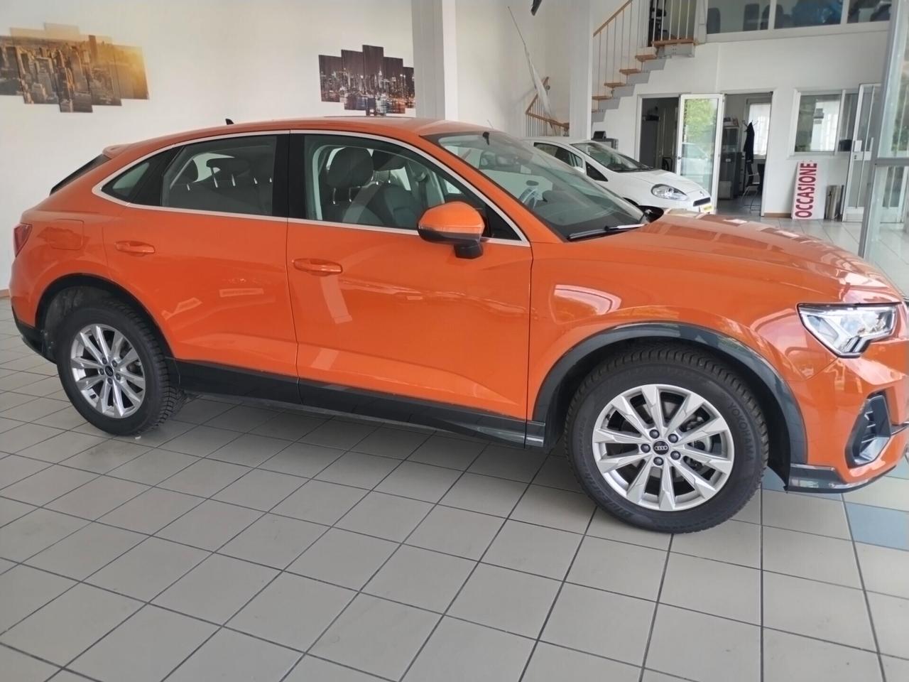 Audi Q3 SPB 35 TDI S tronic Business Plus