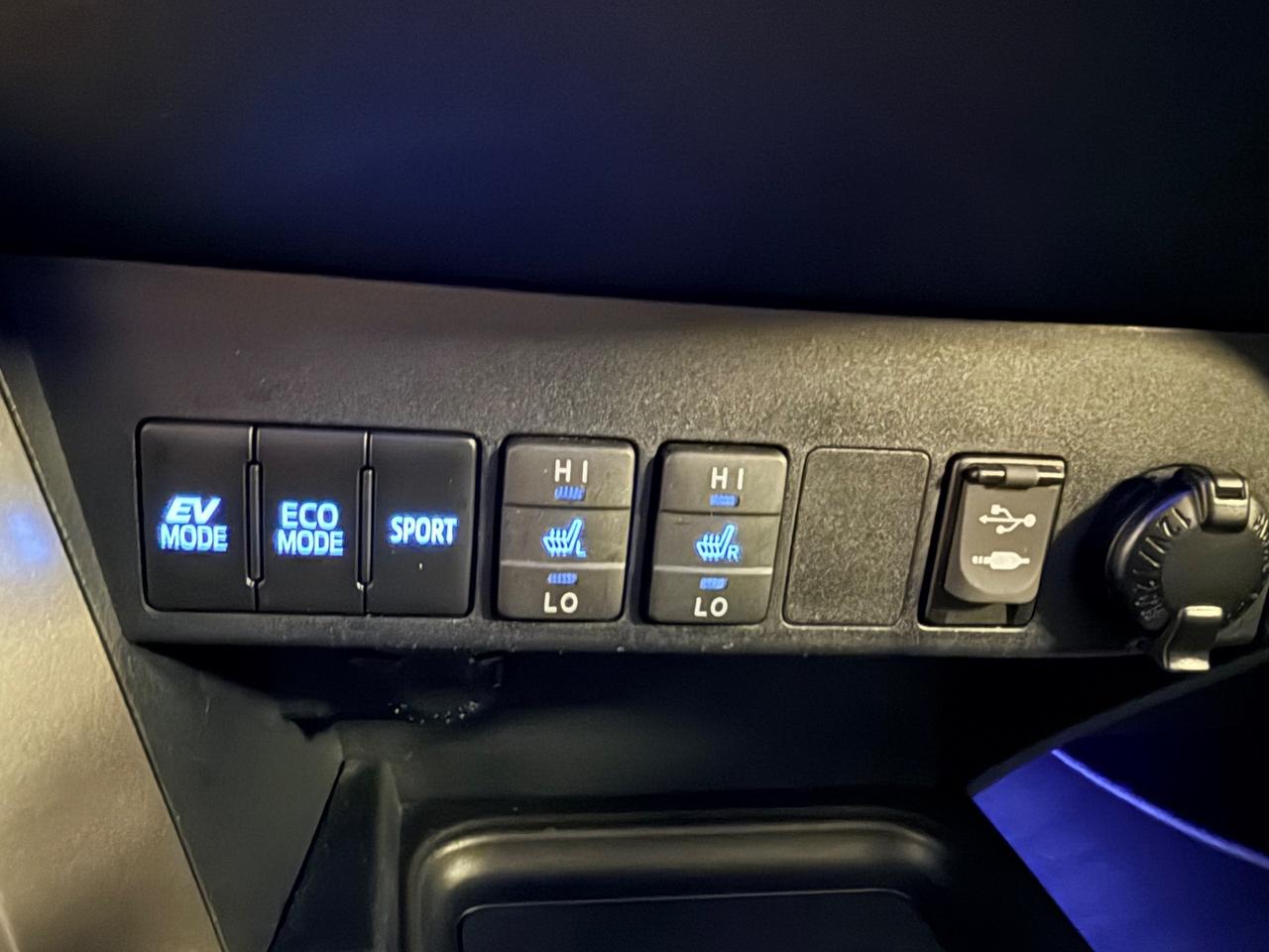 Toyota RAV 4 RAV4 2.5 Hybrid 2WD Lounge