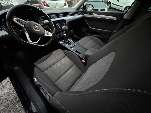 VOLKSWAGEN Passat Variant 1.6 TDI SCR DSG Business BMT