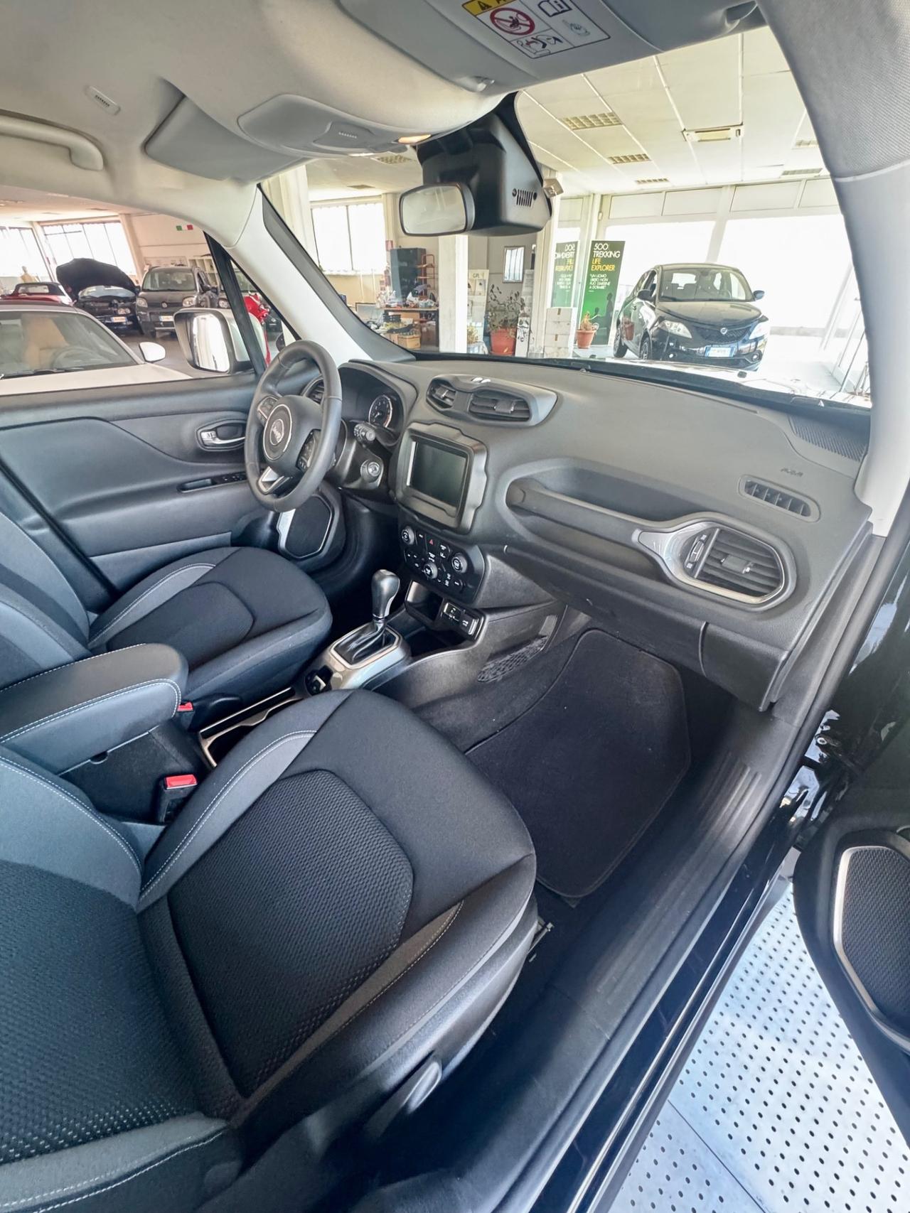 Jeep Renegade 1.5 Turbo T4 MHEV Limited