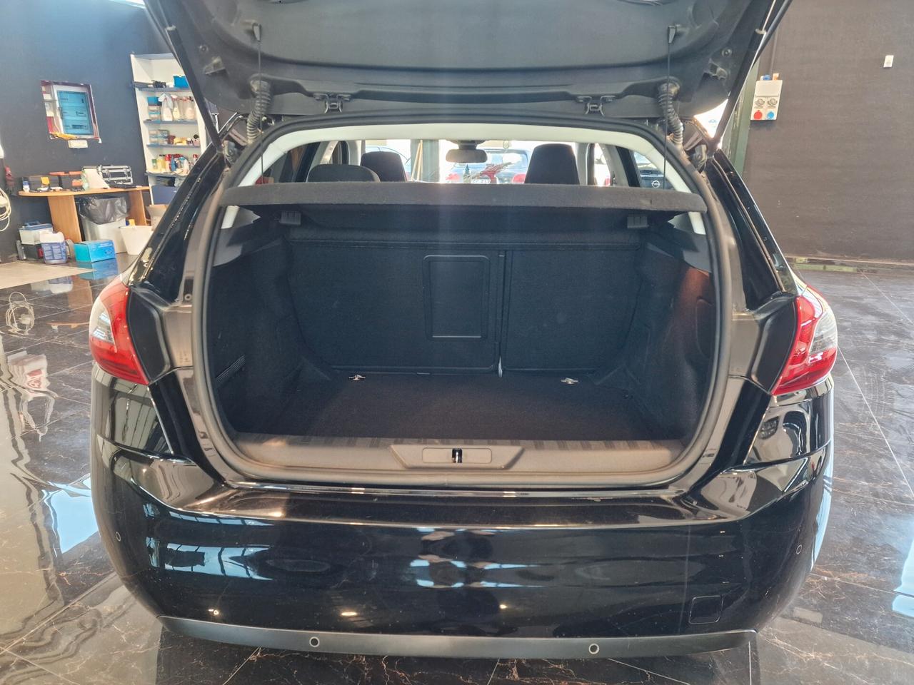 Peugeot 308 BlueHDi 130 S&S GT Line, 122 mila chilometri