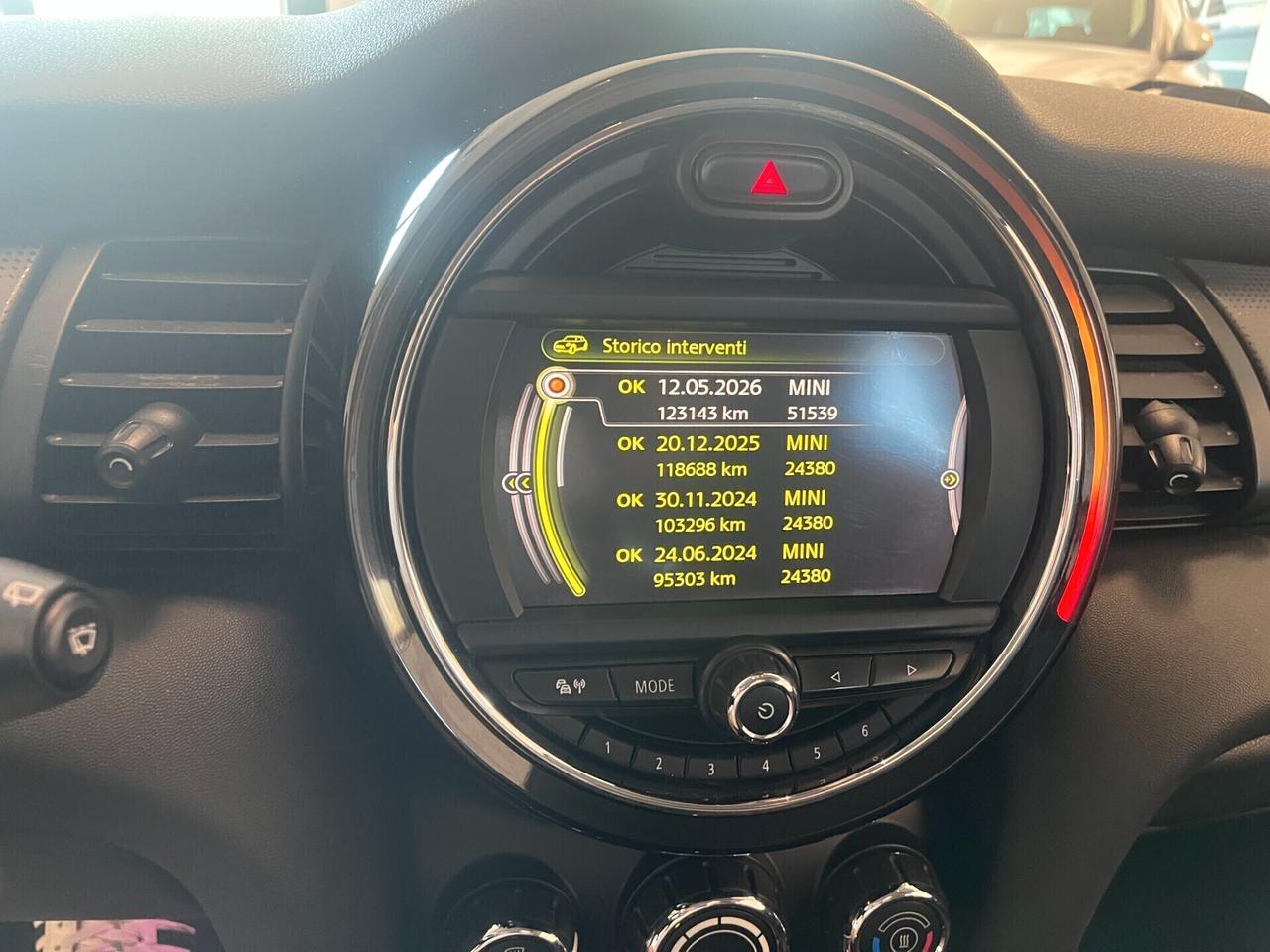 Mini 1.5 Cooper D Auto TAGLIANDI BMW