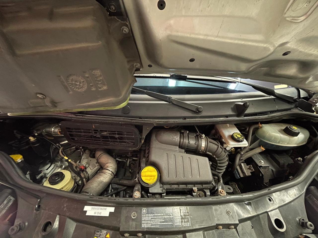 OPEL Vivaro 2ª serie Vivaro 29 2.5 CDTI PC-TN-...