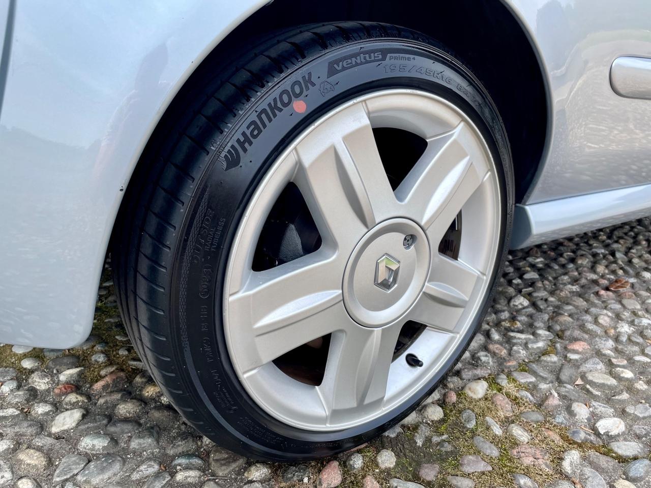 Renault Clio 2.0 16V RS Sport *UNICO PROPRIETARIO*