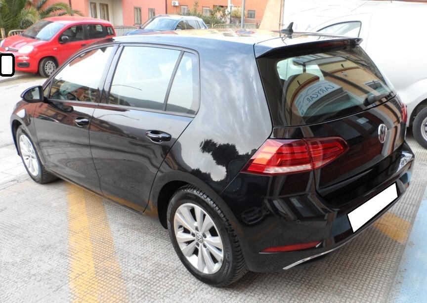 Volkswagen Golf 1.6 TDI 115 CV 5p. Executive BlueMotion Technology