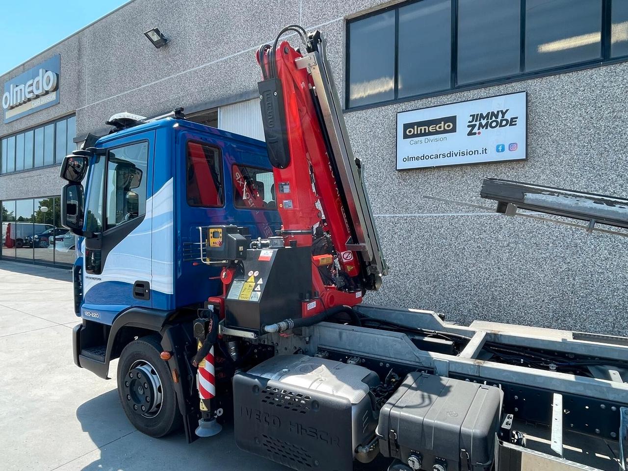 Iveco Eurocargo 120El22P Pas Carro Atrezzi Isoli Slide-D + Gru Fassi