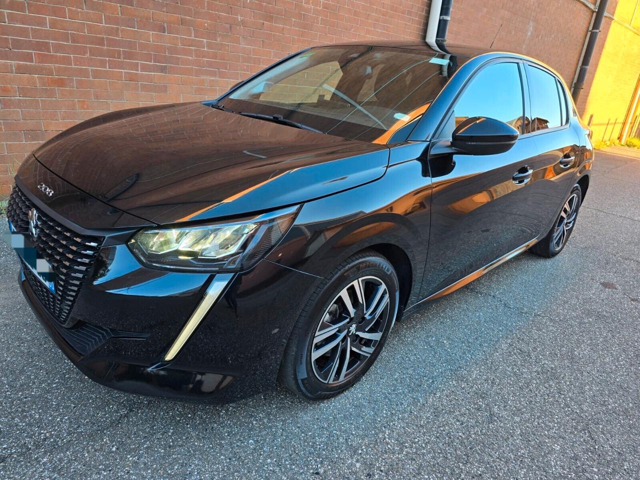Peugeot 208 PureTech 100 Stop&Start 5 porte Allure