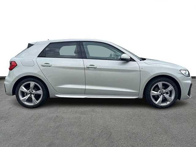 Audi A1 SPB 30 TFSI S tronic S line edition