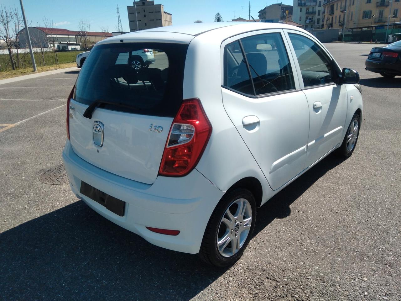 Hyundai i10 1.1 69cv 12V Sound Edition x neopatentati
