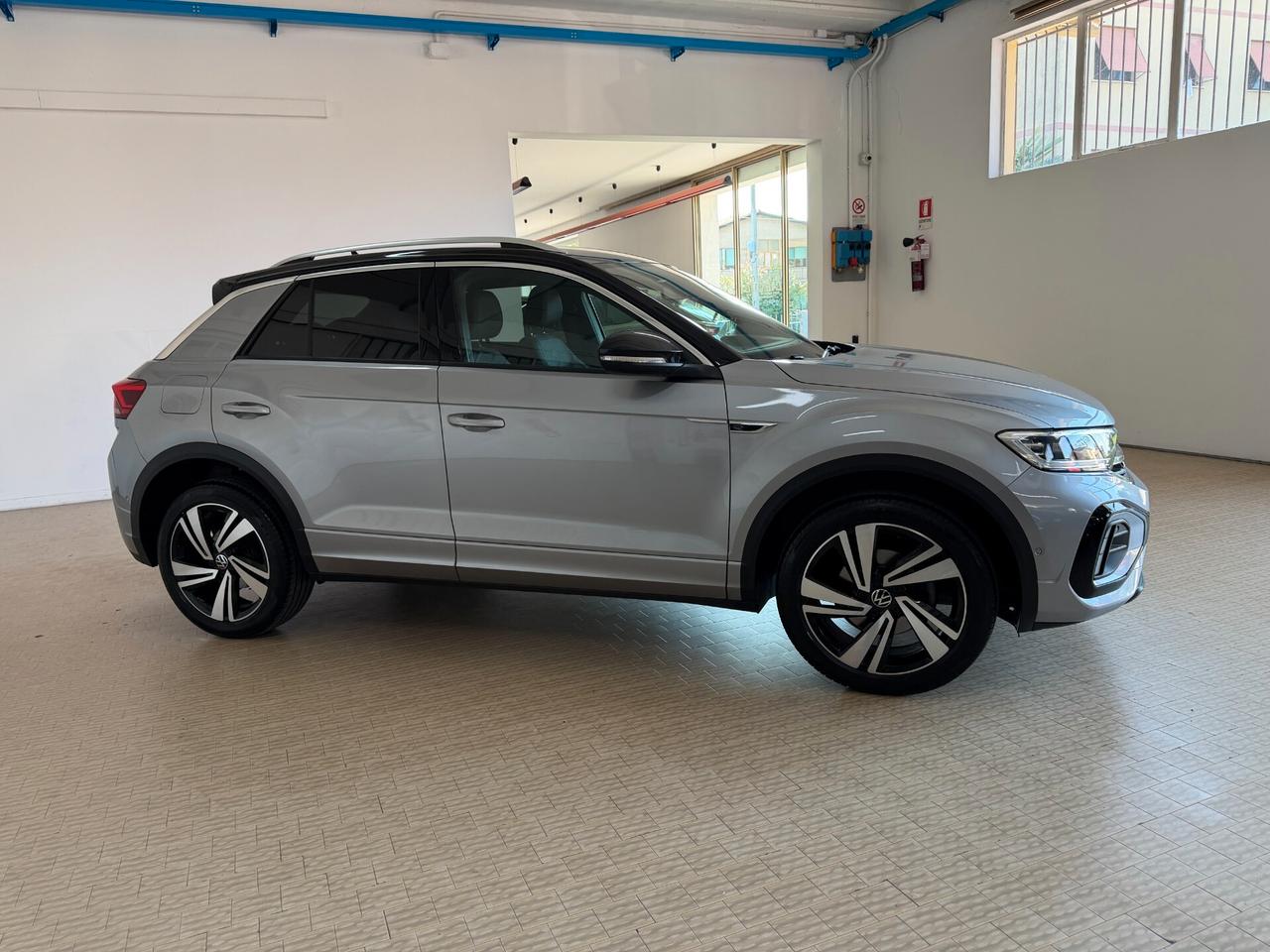 Volkswagen T-Roc 1.5 TSI ACT DSG R-Line 150cv