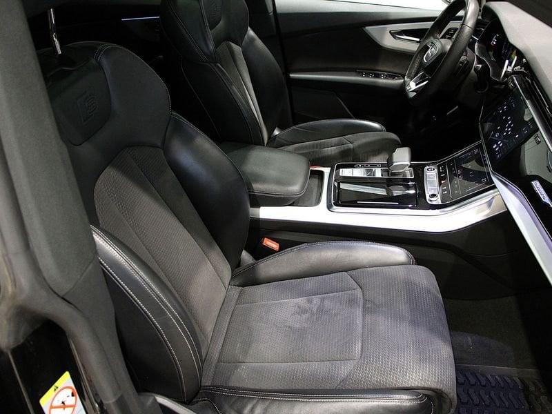 Audi Q8 60 TFSI e 340kW quattro tip. S Line Plus