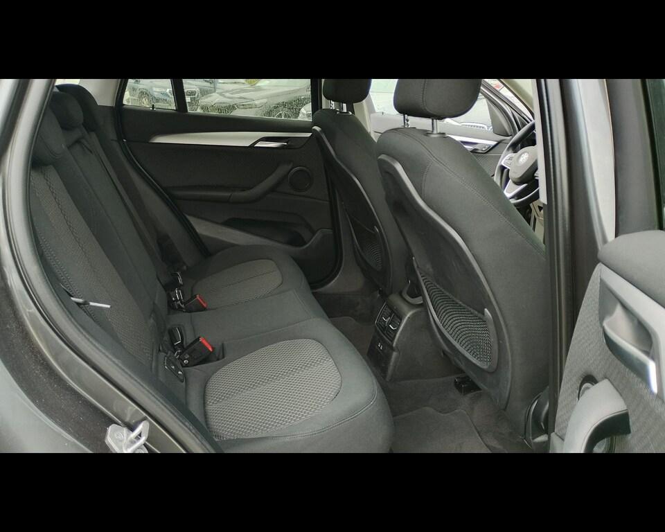 BMW X1 18 d Business Advantage sDrive