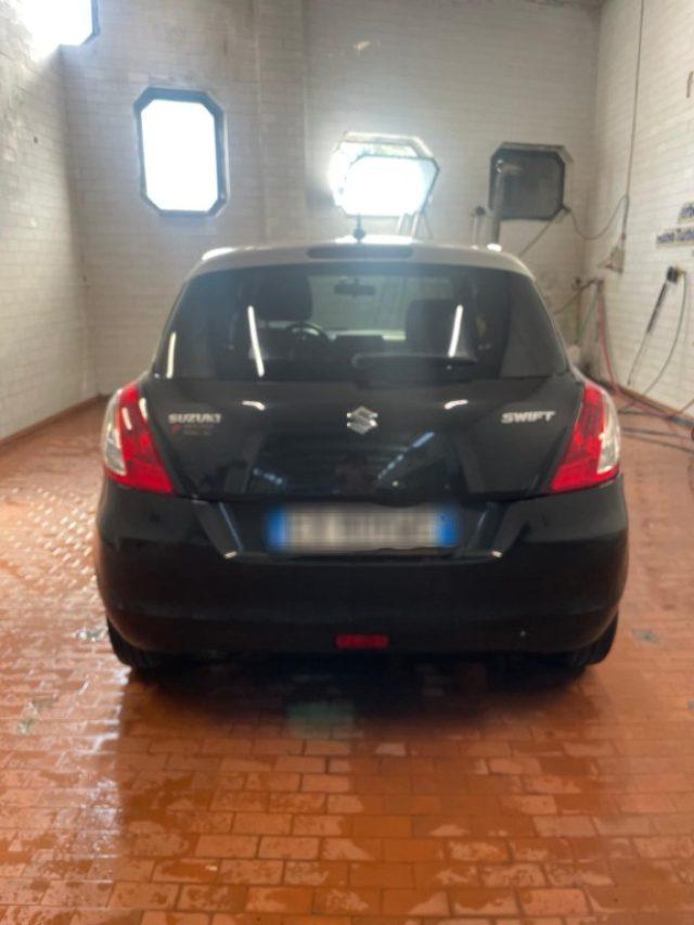 SUZUKI Swift 1.3 DDiS 5 porte B-Cool Bi-Color