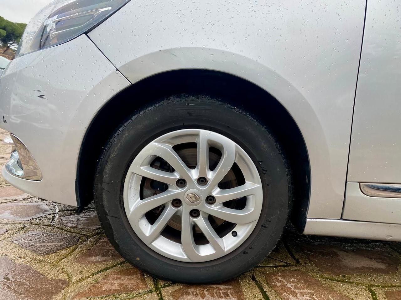 Renault Scenic 1.5 dCi 7 POSTI -GARANZIA