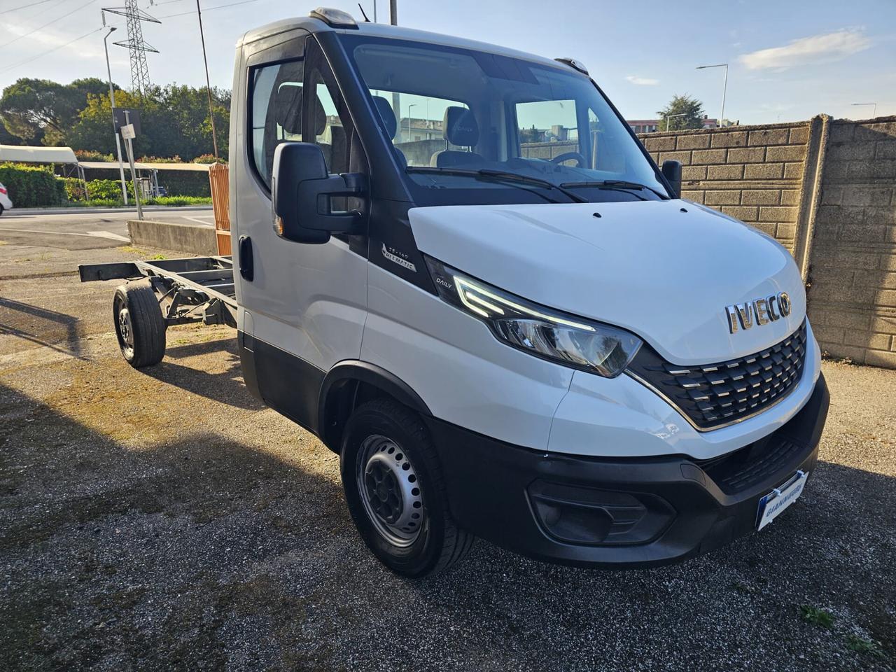 Iveco Daily 35S14 2.3 HPT a Telaio