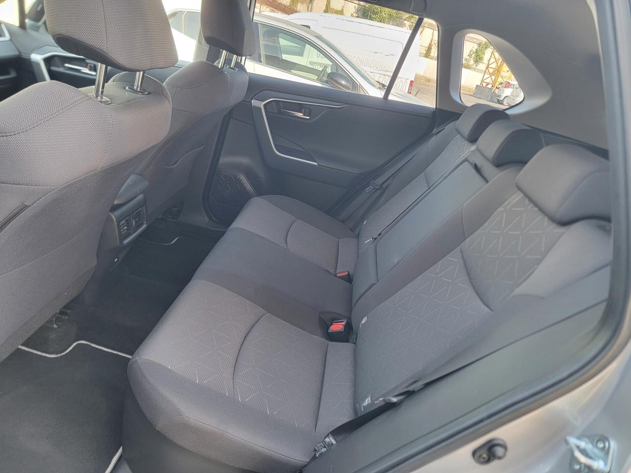 Toyota RAV4 2.5 HV (222CV) AWD- SOLO 18 MILA KM !