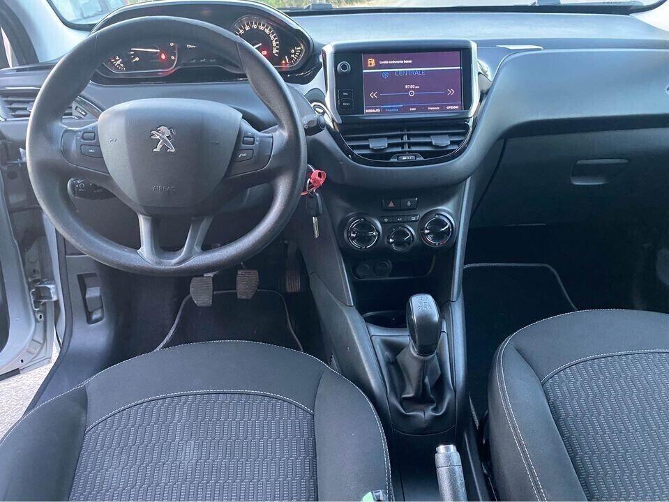 Peugeot 208 BlueHDi 75 5 porte Allure