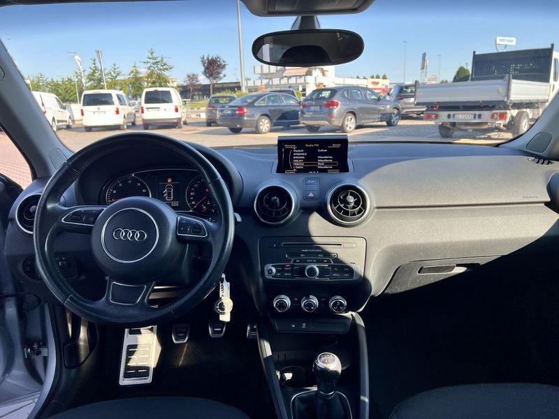 Audi A1 SPB 1.0 82CV TFSI ultra Admired