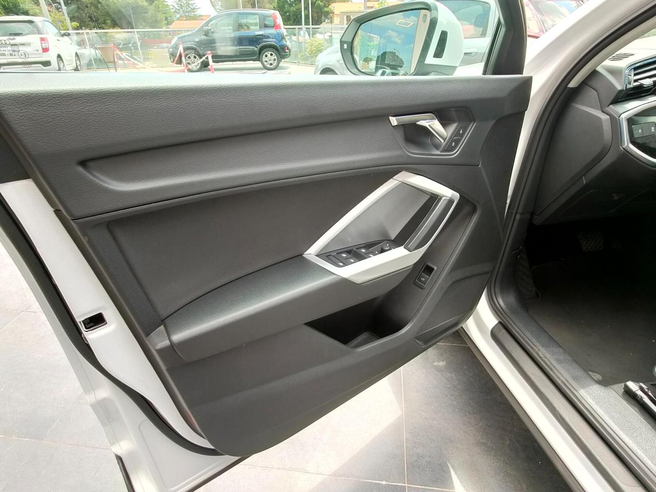 Audi Q3 SPB 35 TDI S tronic