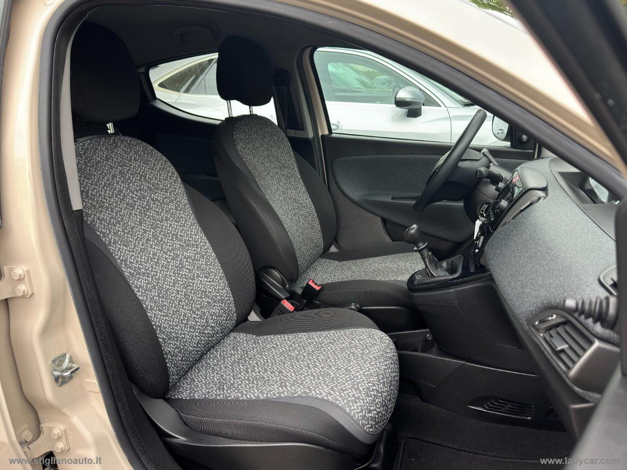 LANCIA Ypsilon 1.2 69 CV 5p. GPL Ecochic Ele.Bl