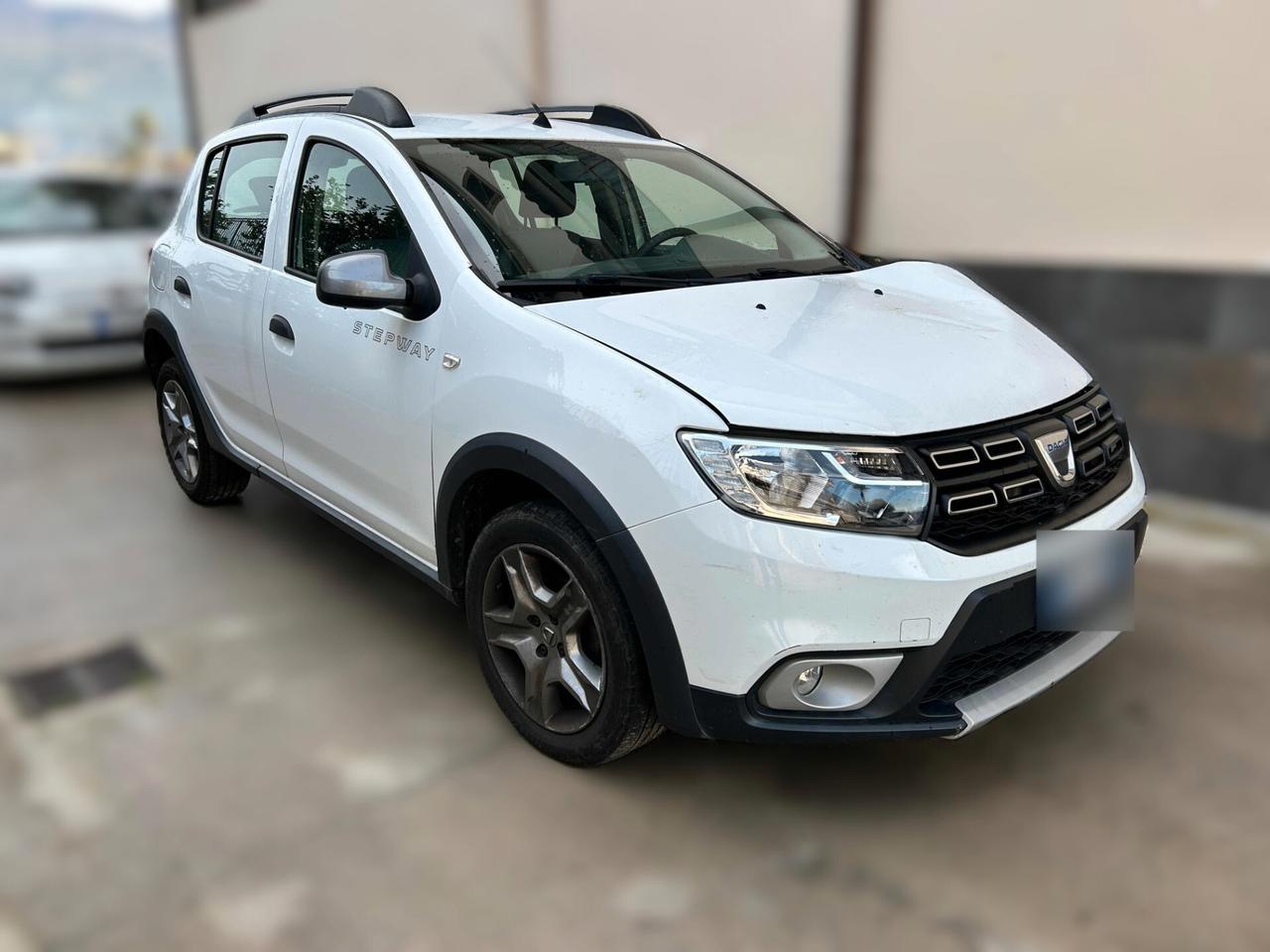 Dacia Sandero Stepway 1.0 GPL 100CV - 2020 Incidentata