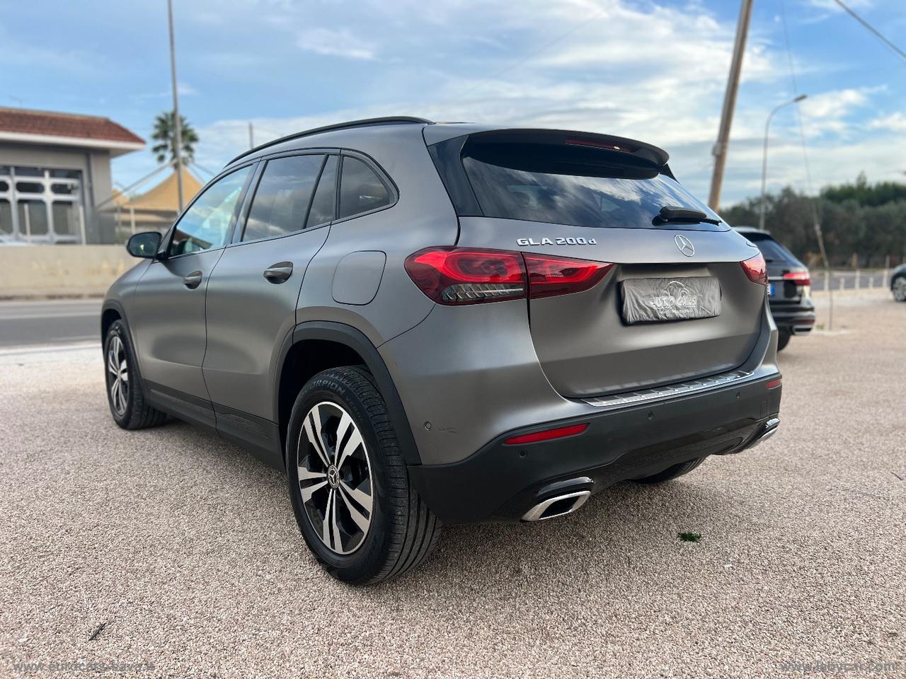 MERCEDES-BENZ GLA 200 d Automatic 4Matic Sport Plus