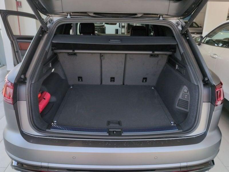 Volkswagen Touareg 3.0 V6 TDI SCR 210kW R-Line