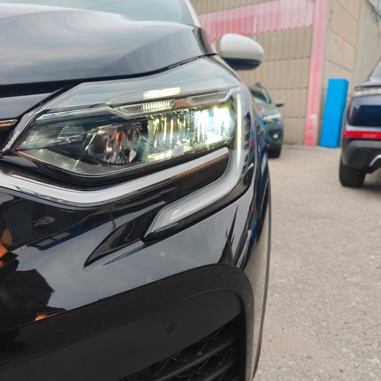 Renault Captur 1.6 E-Tech hybrid RS Line 145cv auto