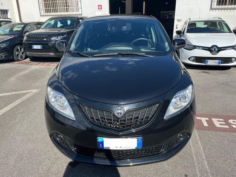 Lancia Ypsilon Ypsilon 1.0 FireFly 5 porte S&S Hybrid Silver