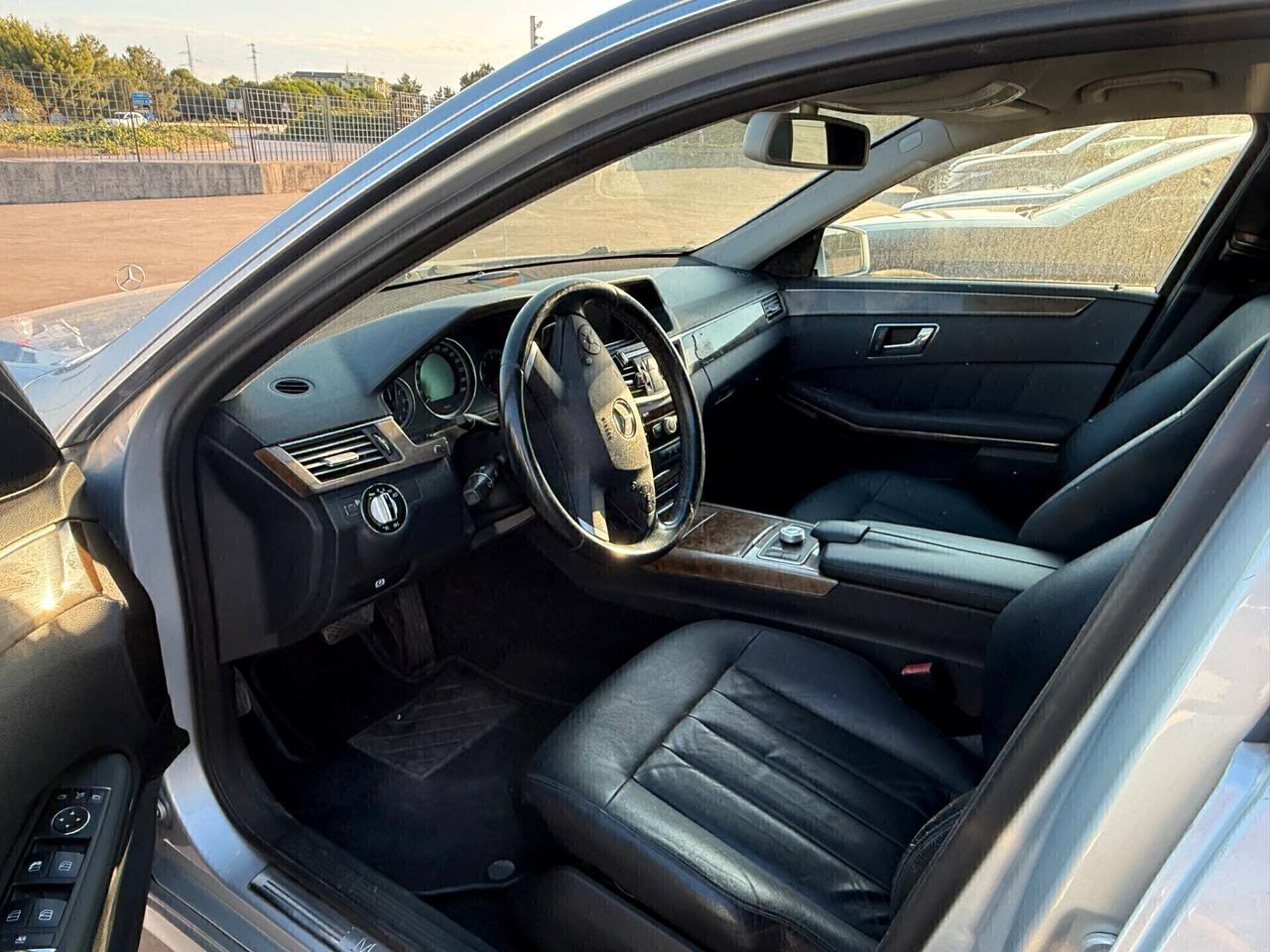 Mercedes-benz E 350 CDI BlueEFFICIENCY Elegance PERFETTA