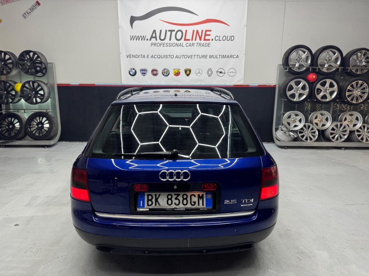 Audi A6 2.5 V6 TDI/180 CV cAvant quattro