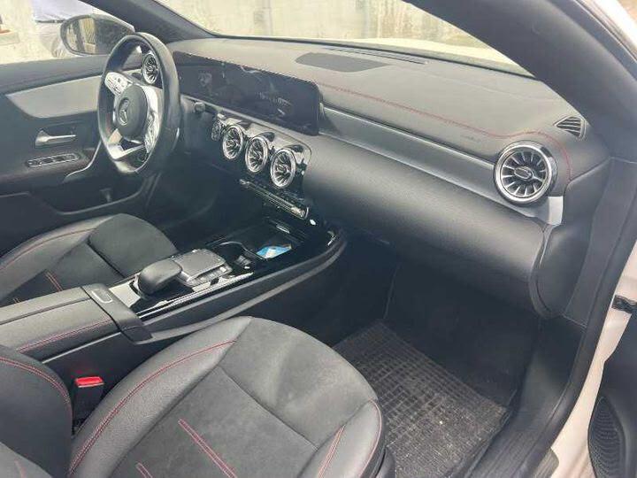 Mercedes-benz CLA 200 d Automatic 4Matic Premium