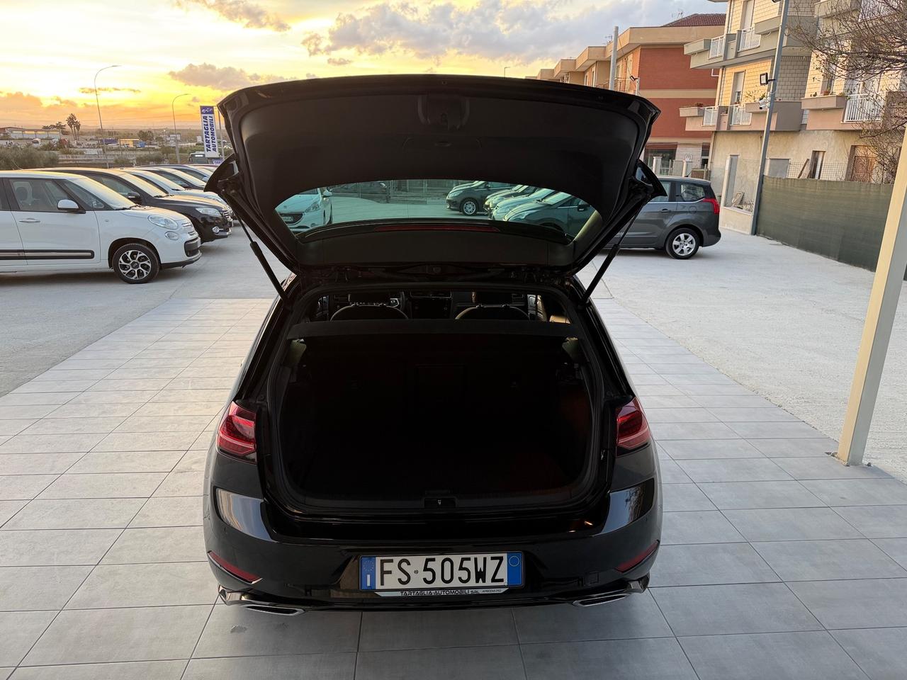 Volkswagen Golf 1.6 TDI 115 CV R-Line