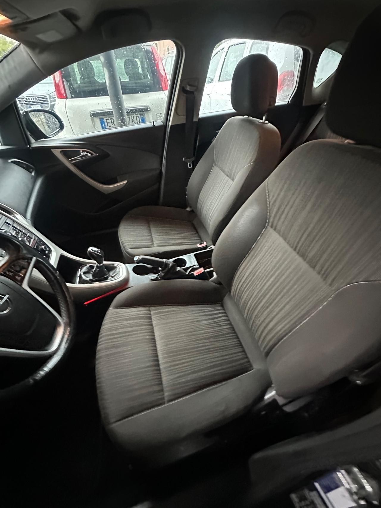 Opel Astra 1.4 Turbo 140CV 5 porte GPL Tech Cosmo