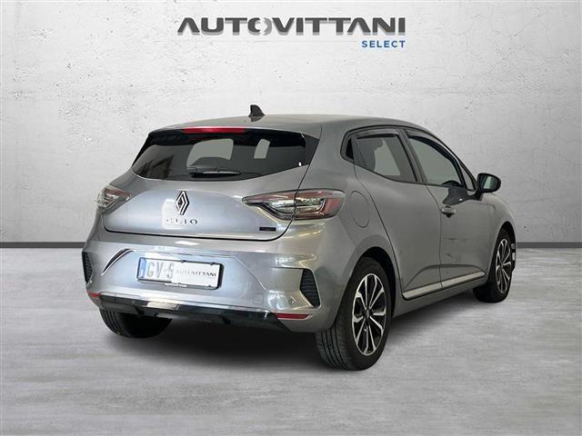 RENAULT Clio 1.6 E-Tech full hybrid Evolution 145cv