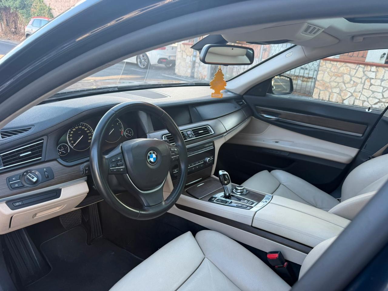 Bmw 740 740d xDrive 306cv - Full opt - Superprezzo - Tutto incluso
