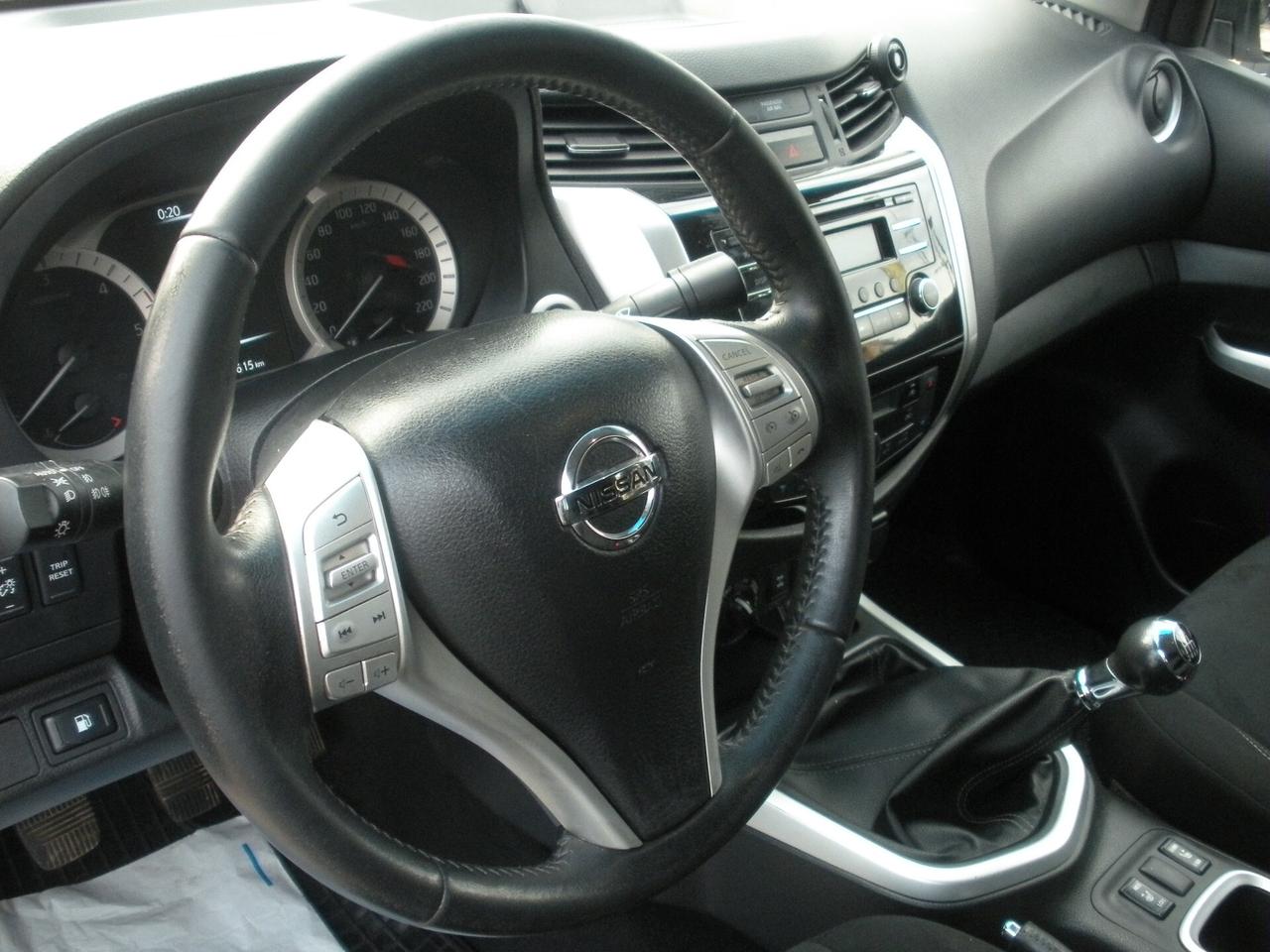 Nissan Navara 2.3 dCi 4WD Double Cab