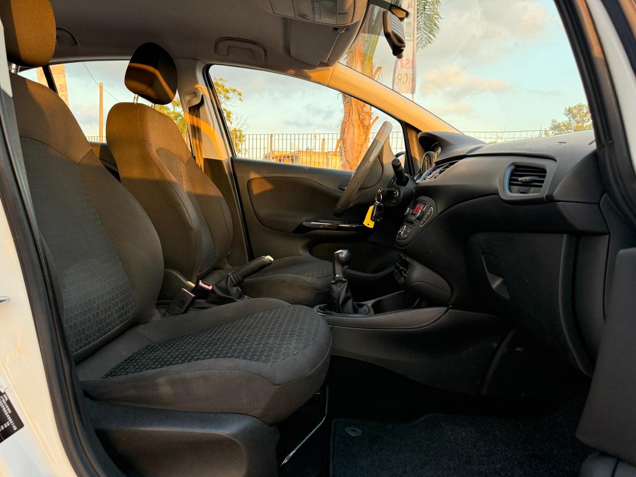 OPEL CORSA ANNO 2016 1.4 BENZ/GPL CASA MADRE 90CV
