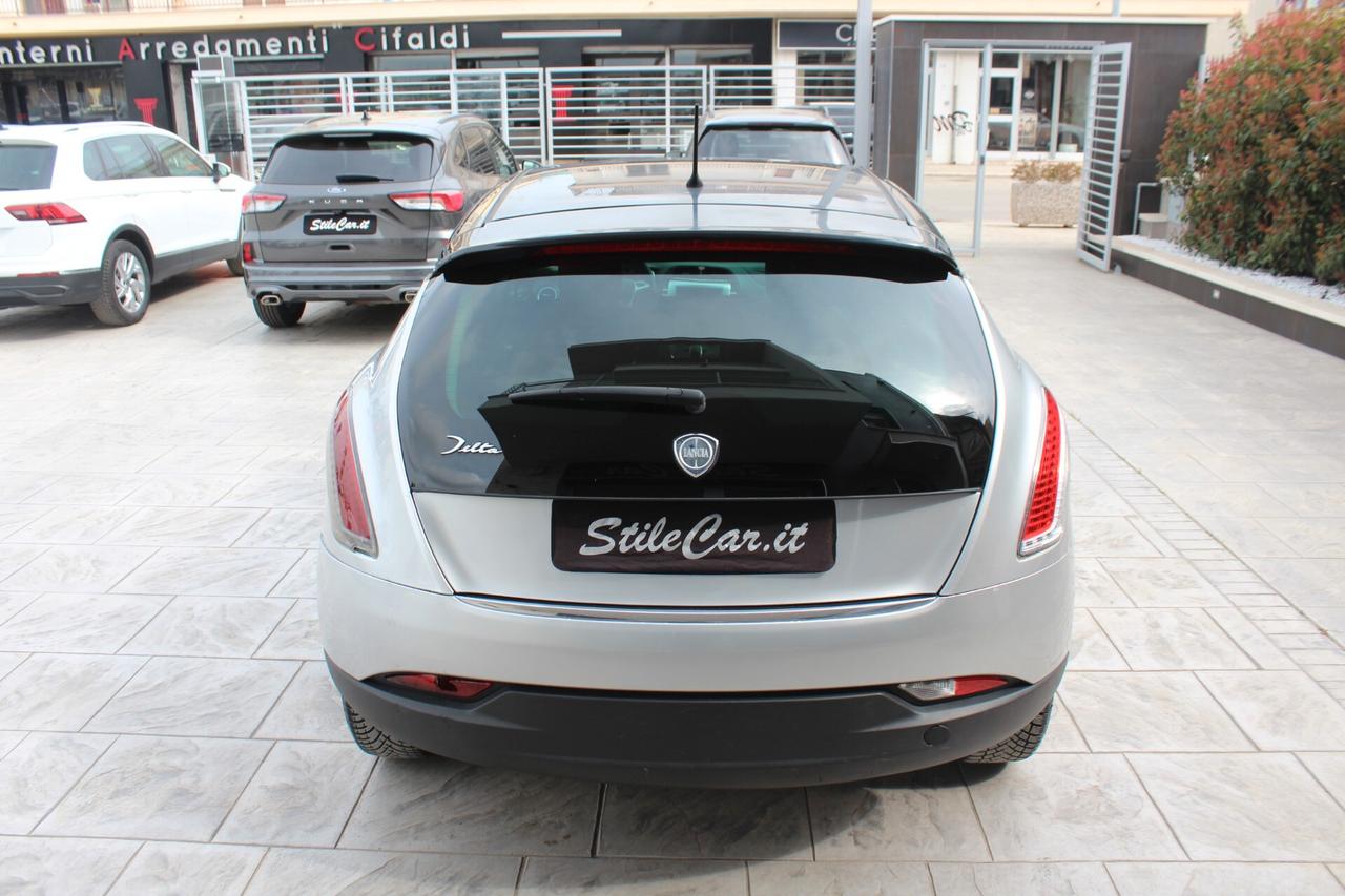 Lancia Delta 2.0 MJT DPF Argento
