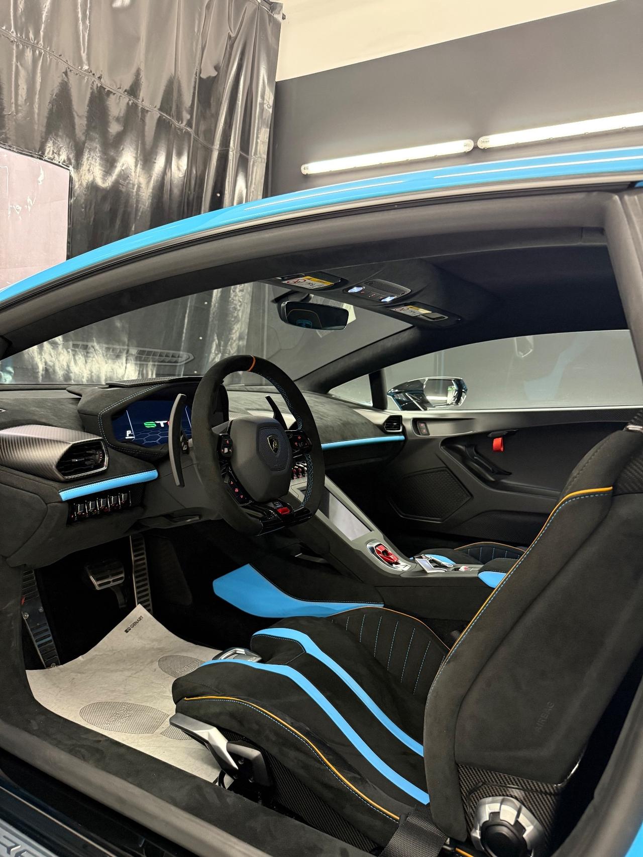 Lamborghini Huracan Huracán 5.2 V10 STO Coupé