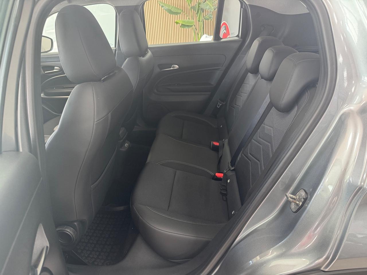 Jeep Avenger 1.2 Turbo 100 CV Summit