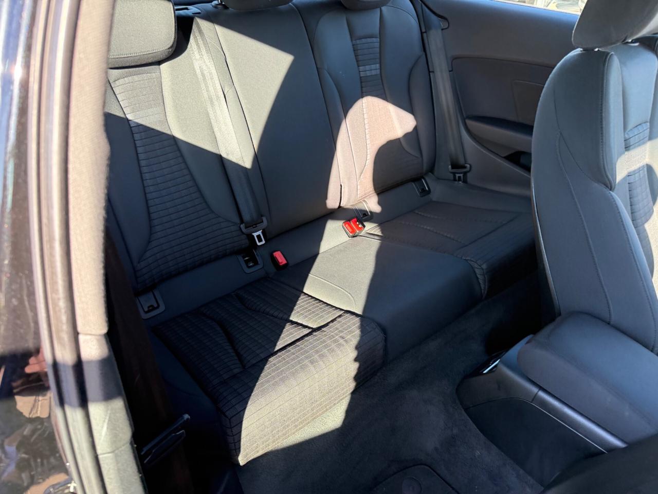 Audi A3 1.6 TDI Design 3 PORTE EURO6