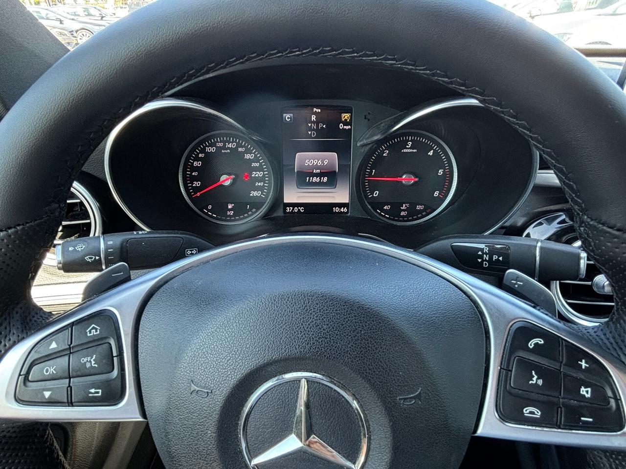 Mercedes-benz C 220 d Auto 4Matic Coupé Premium PLUS AMG - 2017