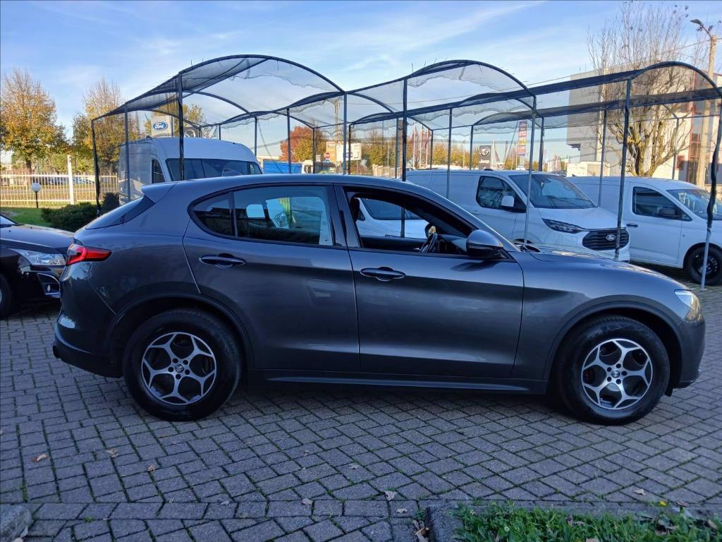ALFA ROMEO Stelvio Super Business rwd Automatica del 2022