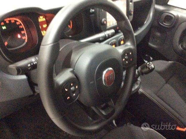 FIAT Panda 1.0 70cv CROSS HYBRID