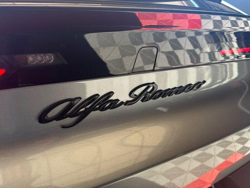 Alfa Romeo Junior 1.2 136 CV Hybrid eDCT6