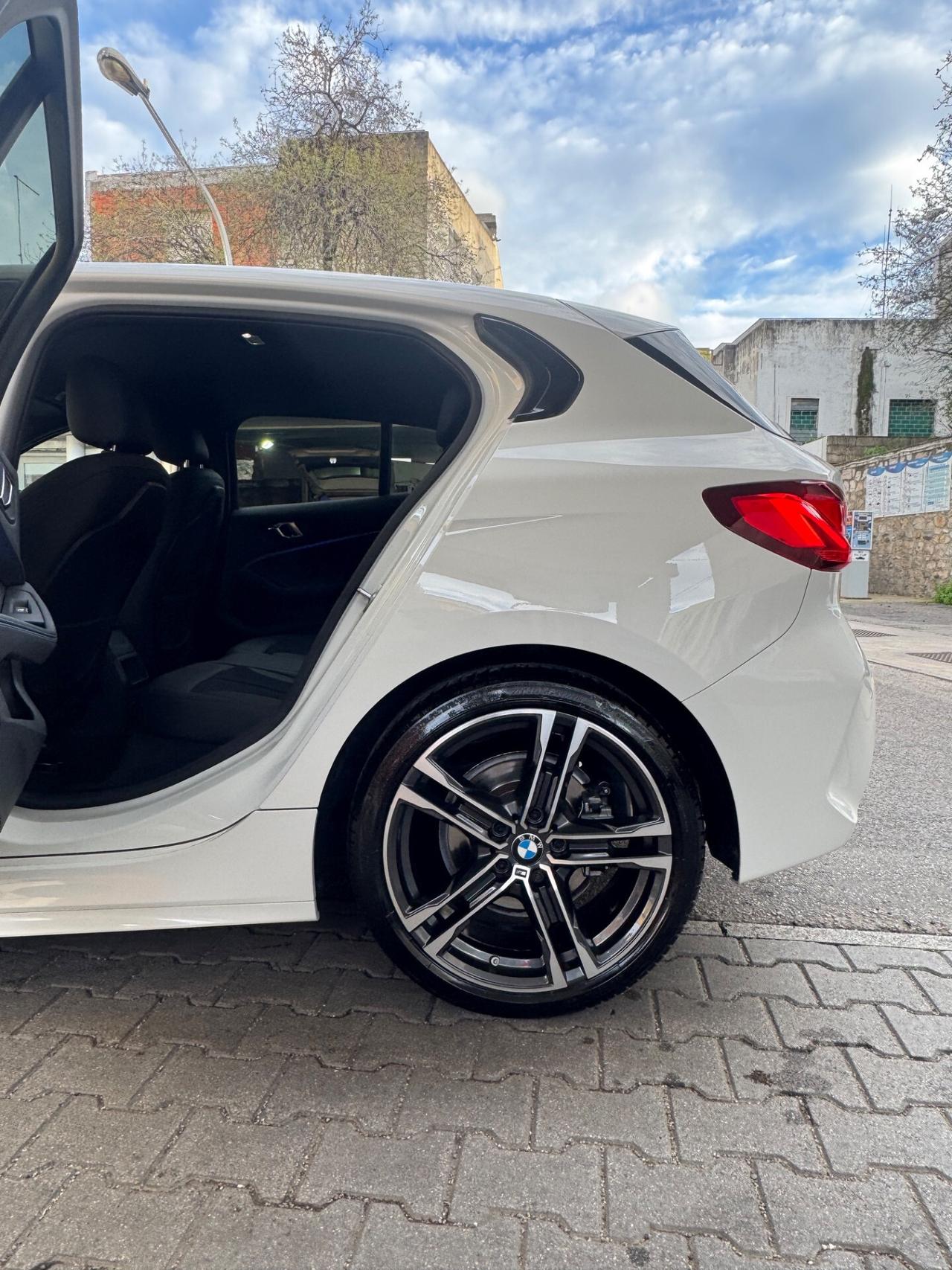 Bmw 118d 5p. Msport Certificata FINANZIABILE