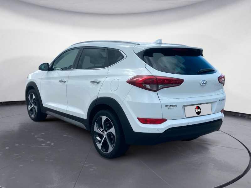 HYUNDAI Tucson 1.7 crdi Xpossible 2wd 141cv DcT